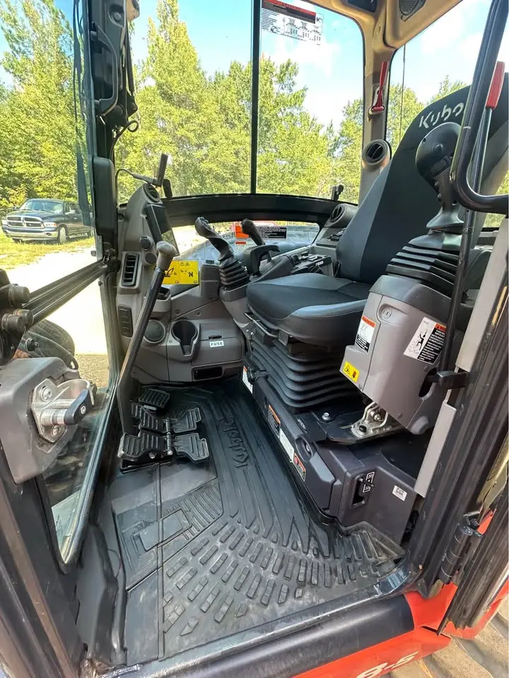 2023 Kubota U48-5 Excavator + Rototilt Tiltrotator photo 16
