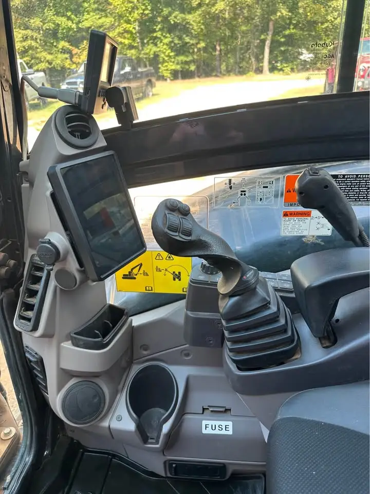 2023 Kubota U48-5 Excavator + Rototilt Tiltrotator photo 13