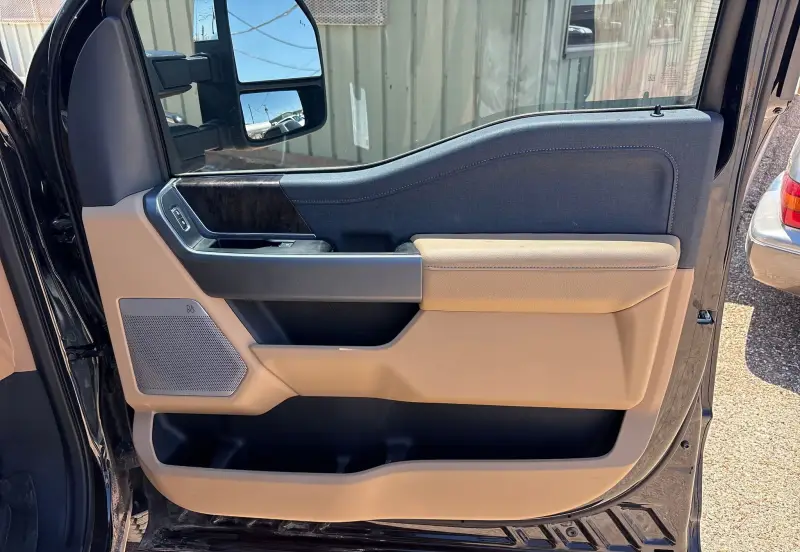2026 Ford F350 Super Duty photo 57