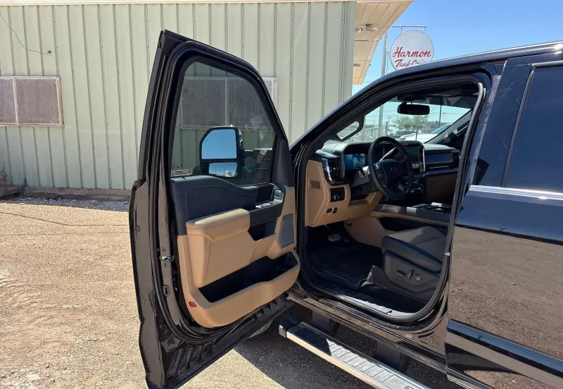 2026 Ford F350 Super Duty photo 29