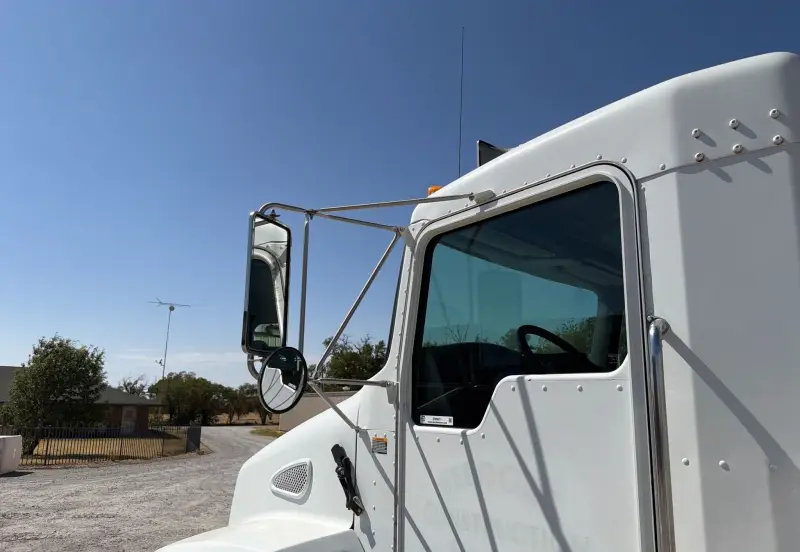 2003 Kenworth T300 photo 10