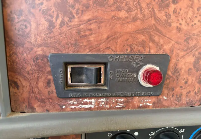 2003 Kenworth T300 photo 91