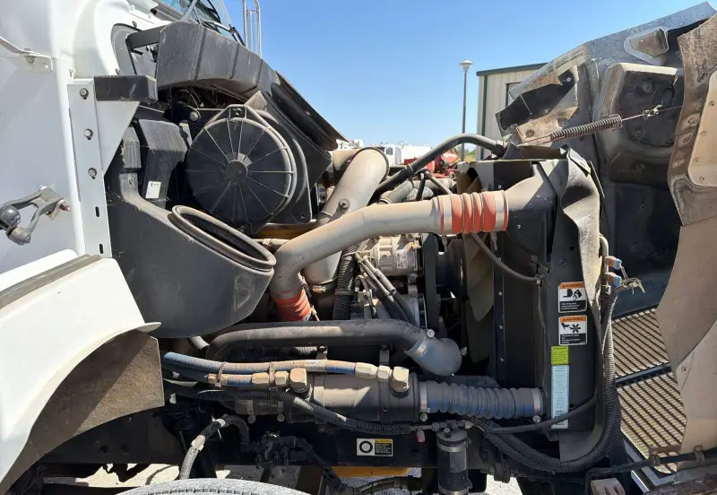 2003 Kenworth T300 photo 92