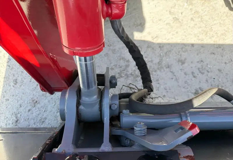 2024 Takeuchi TL10V2 photo 12