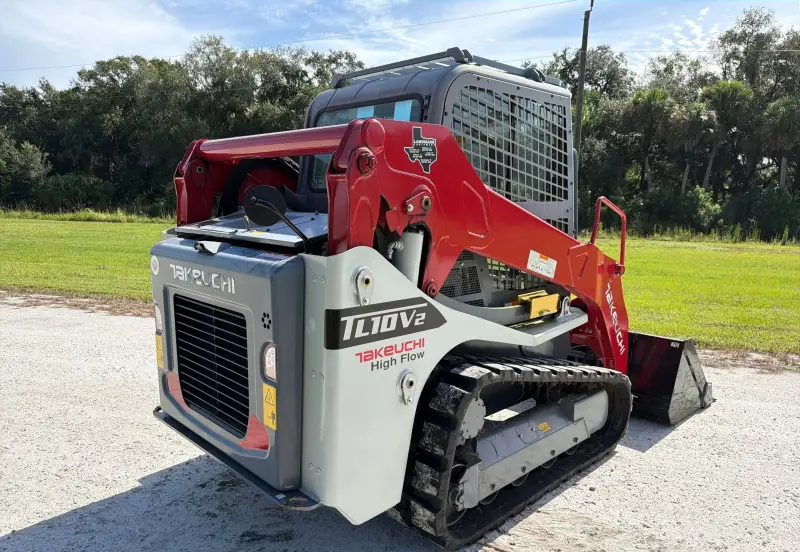 2024 Takeuchi TL10V2 photo 5
