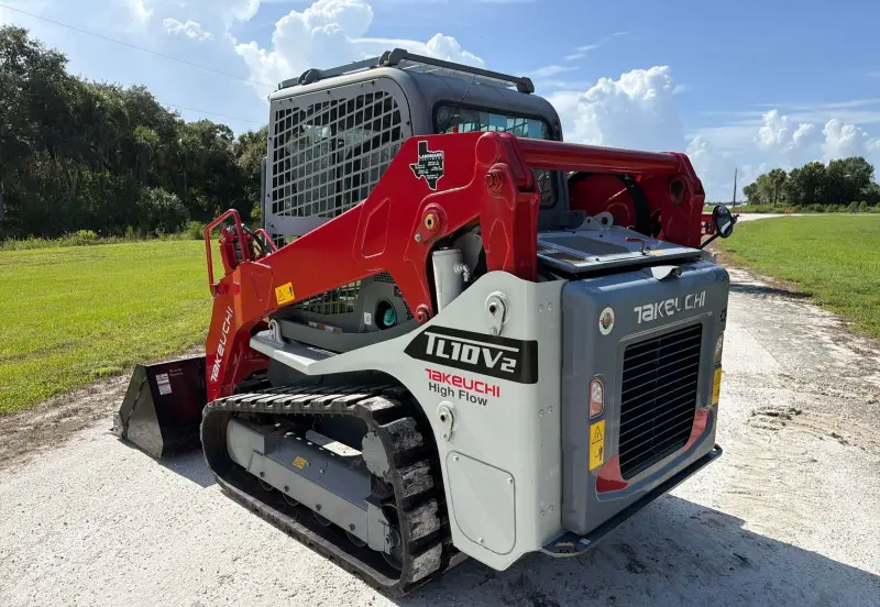2024 Takeuchi TL10V2 photo 7