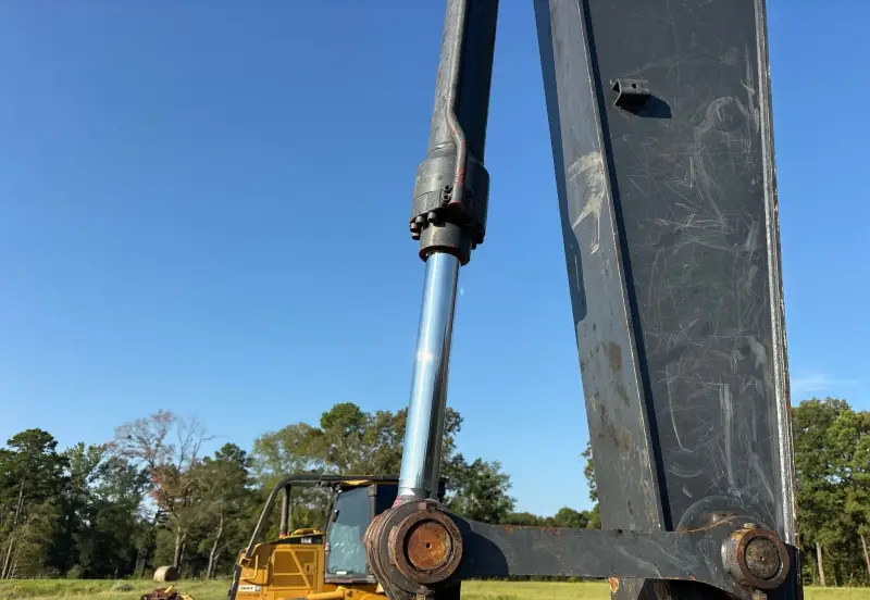 2021 John Deere 210G LC photo 20