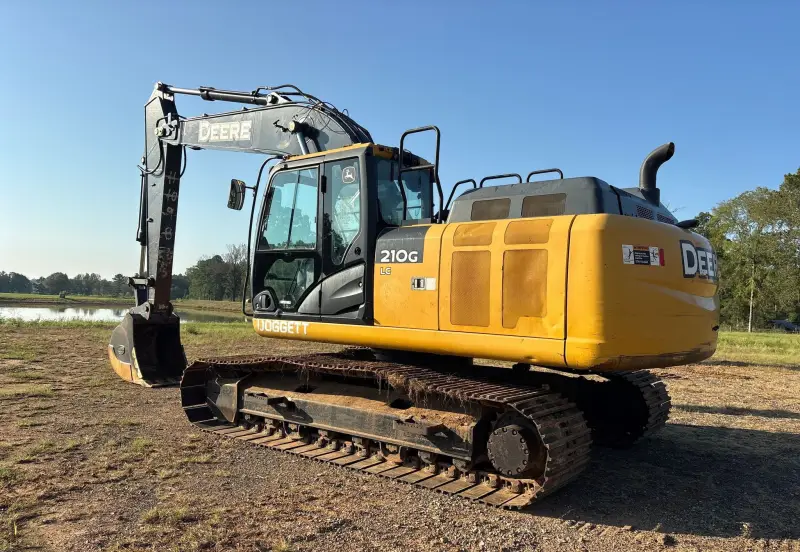 2021 John Deere 210G LC photo 7