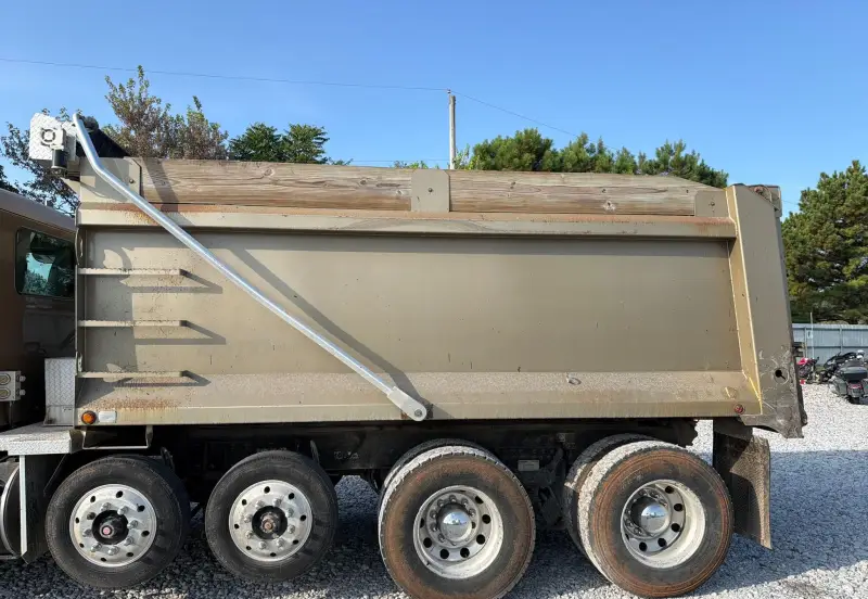 2018 Kenworth T880 photo 9