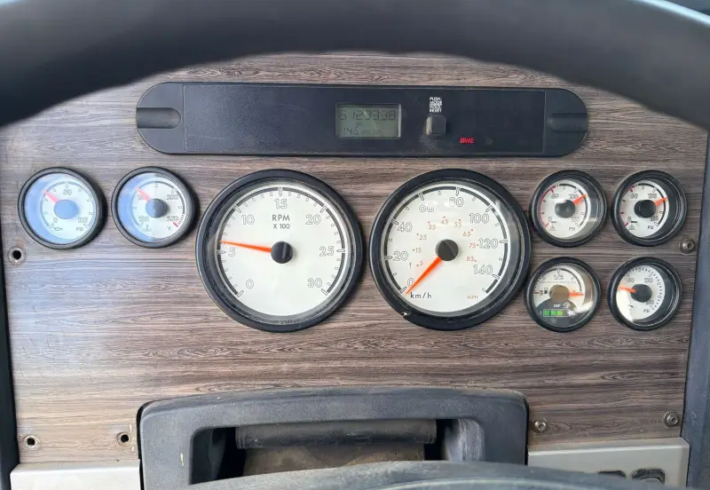 2012 Freightliner Coronado photo 72