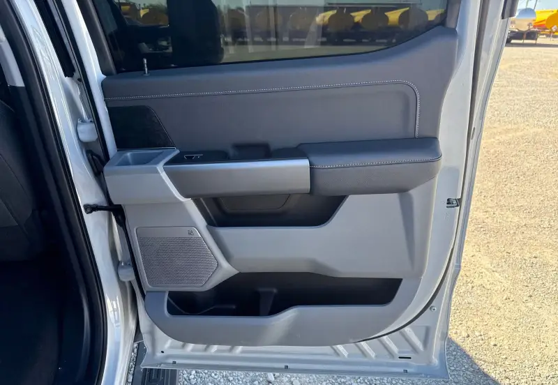 2026 Ford F250 Super Duty XLT photo 54