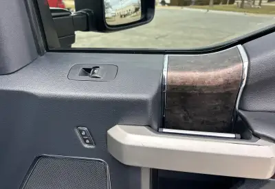 Photo 33