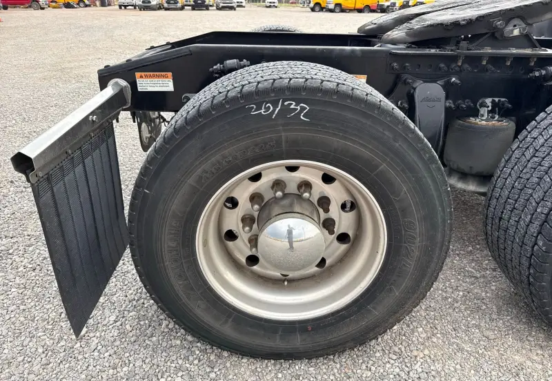 2021 Freightliner Cascadia 126 photo 78