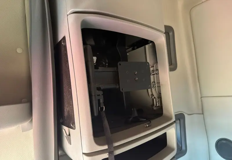 2022 Volvo VNL photo 75